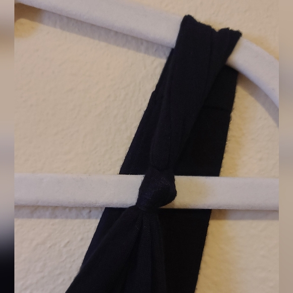 ❣️ Comfy Black Dress ❣️ BOGO - Picture 4 of 7